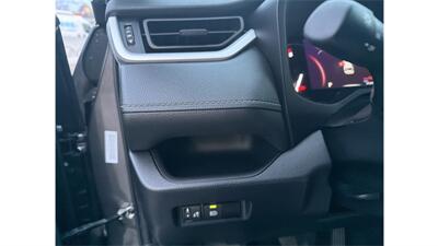2024 Toyota RAV4 LE - Photo 16 - Elmhurst, NY 11373