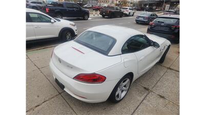 2013 BMW Z4 sDrive28i   - Photo 14 - Elmhurst, NY 11373