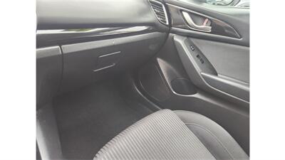 2015 Mazda Mazda3 i Touring   - Photo 18 - Elmhurst, NY 11373
