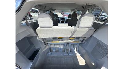 2013 Toyota Sienna LE 7-Passenger - Photo 21 - Elmhurst, NY 11373