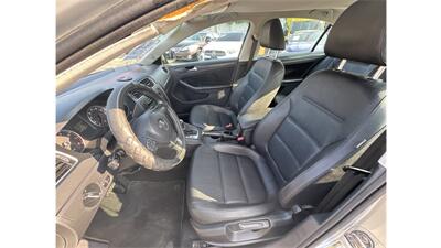 2012 Volkswagen Jetta SE PZEV   - Photo 17 - Elmhurst, NY 11373