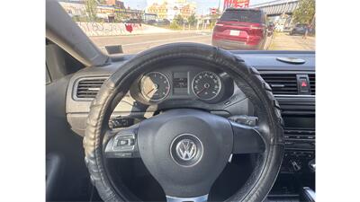 2012 Volkswagen Jetta SE PZEV   - Photo 12 - Elmhurst, NY 11373