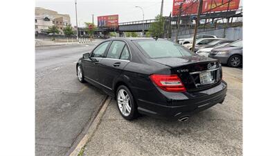 2013 Mercedes-Benz C 300 Sport 4MATIC - Photo 5 - Elmhurst, NY 11373