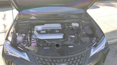 2021 Lexus UX 250h - Photo 4 - Elmhurst, NY 11373