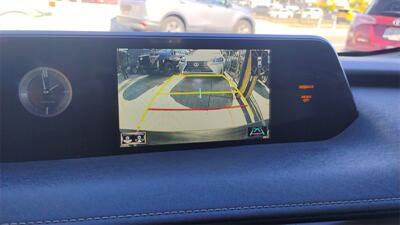 2021 Lexus UX 250h - Photo 13 - Elmhurst, NY 11373