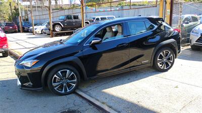 2021 Lexus UX 250h - Photo 3 - Elmhurst, NY 11373
