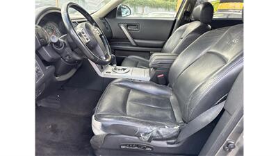 2005 INFINITI FX35   - Photo 10 - Elmhurst, NY 11373