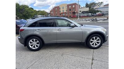 2005 INFINITI FX35   - Photo 8 - Elmhurst, NY 11373
