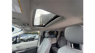 2023 Toyota Sienna XLE 7-Passenger - Photo 12 - Elmhurst, NY 11373