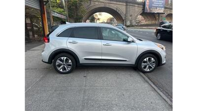 2020 Kia Niro EV EX   - Photo 5 - Elmhurst, NY 11373