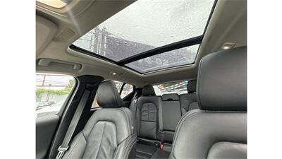 2024 Volvo XC40 B5 Core Bright Theme   - Photo 15 - Elmhurst, NY 11373