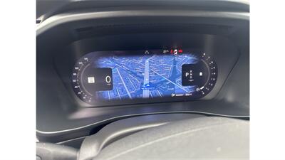 2024 Volvo XC40 B5 Core Bright Theme   - Photo 12 - Elmhurst, NY 11373