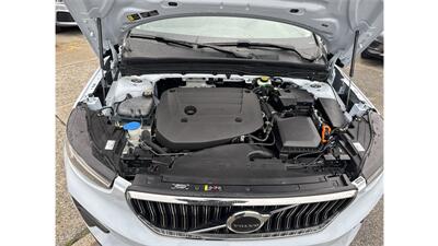 2024 Volvo XC40 B5 Core Bright Theme   - Photo 35 - Elmhurst, NY 11373