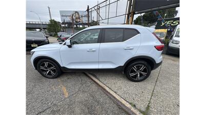 2024 Volvo XC40 B5 Core Bright Theme   - Photo 7 - Elmhurst, NY 11373