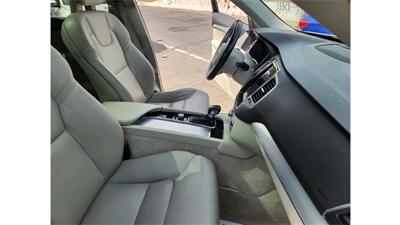 2016 Volvo XC90 T6 Momentum - Photo 16 - Elmhurst, NY 11373