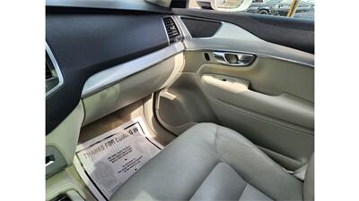 2016 Volvo XC90 T6 Momentum - Photo 18 - Elmhurst, NY 11373