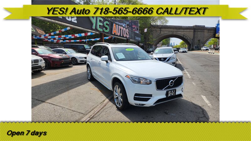 2016 Volvo XC90 T6 Momentum  