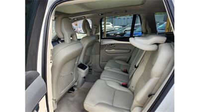 2016 Volvo XC90 T6 Momentum - Photo 13 - Elmhurst, NY 11373