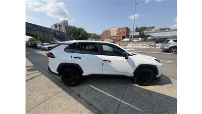 2024 Toyota RAV4 LE   - Photo 8 - Elmhurst, NY 11373