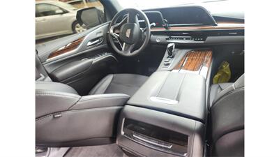 2024 Cadillac Escalade ESV Luxury   - Photo 7 - Elmhurst, NY 11373