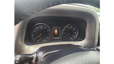 2017 Toyota RAV4 XLE   - Photo 16 - Elmhurst, NY 11373