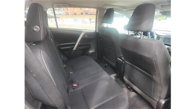 2017 Toyota RAV4 XLE   - Photo 8 - Elmhurst, NY 11373