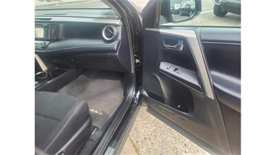 2017 Toyota RAV4 XLE   - Photo 12 - Elmhurst, NY 11373