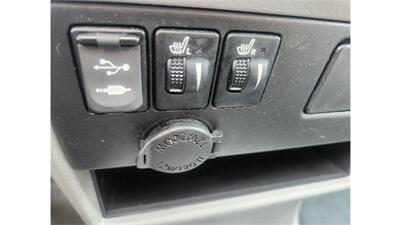 2015 Toyota Sienna XLE 7-Passenger AWD   - Photo 18 - Elmhurst, NY 11373