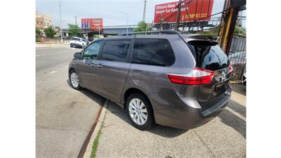 2015 Toyota Sienna XLE 7-Passenger AWD   - Photo 5 - Elmhurst, NY 11373