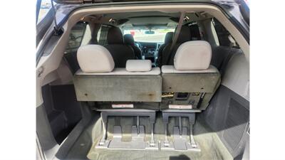 2015 Toyota Sienna XLE 7-Passenger AWD   - Photo 7 - Elmhurst, NY 11373