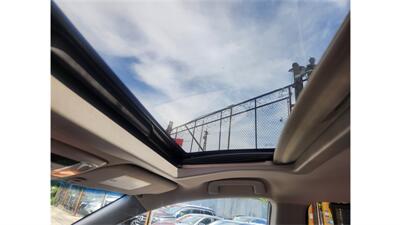 2015 Toyota Sienna XLE 7-Passenger AWD   - Photo 20 - Elmhurst, NY 11373