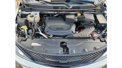 2019 Chrysler Pacifica Touring Plus   - Photo 23 - Elmhurst, NY 11373