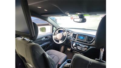 2019 Chrysler Pacifica Touring Plus   - Photo 9 - Elmhurst, NY 11373