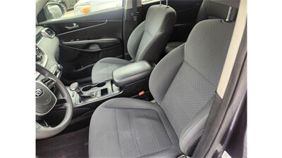 2019 Kia Sorento LX V6   - Photo 7 - Elmhurst, NY 11373