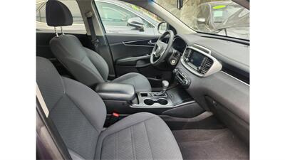 2019 Kia Sorento LX V6   - Photo 11 - Elmhurst, NY 11373