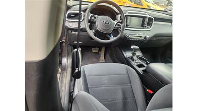 2019 Kia Sorento LX V6   - Photo 10 - Elmhurst, NY 11373