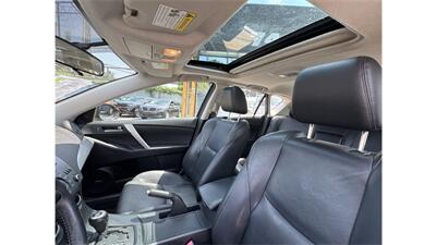 2012 Mazda Mazda3 i Grand Touring   - Photo 17 - Elmhurst, NY 11373