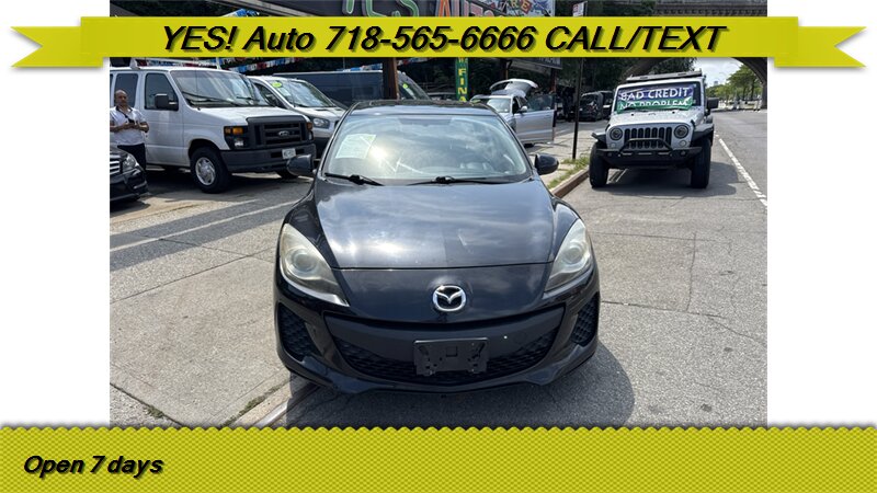 2012 Mazda Mazda3 i Grand Touring  