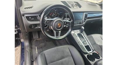 2017 Porsche Macan   - Photo 13 - Elmhurst, NY 11373