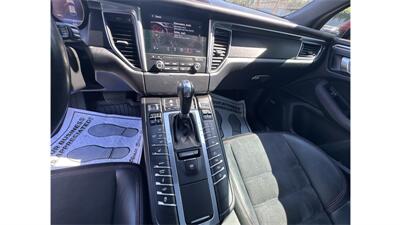 2017 Porsche Macan GTS - Photo 20 - Elmhurst, NY 11373
