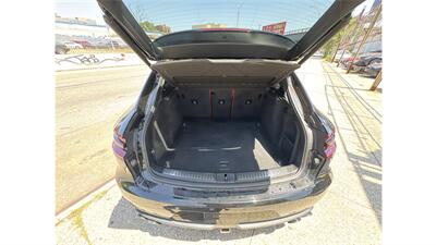 2017 Porsche Macan GTS  Red Seats - Photo 7 - Elmhurst, NY 11373