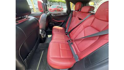 2017 Porsche Macan GTS  Red Seats - Photo 22 - Elmhurst, NY 11373