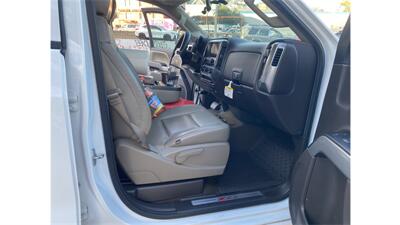 2015 Chevrolet Silverado 2500 LT   - Photo 12 - Elmhurst, NY 11373