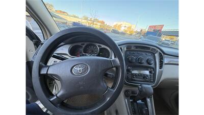 2003 Toyota Highlander - Photo 11 - Elmhurst, NY 11373