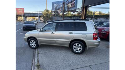 2003 Toyota Highlander - Photo 3 - Elmhurst, NY 11373