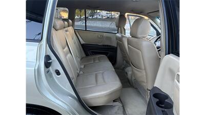 2003 Toyota Highlander - Photo 19 - Elmhurst, NY 11373