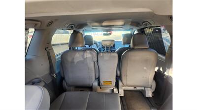 2012 Toyota Sienna XLE 8-Passenger   - Photo 10 - Elmhurst, NY 11373
