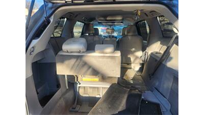 2012 Toyota Sienna XLE 8-Passenger   - Photo 9 - Elmhurst, NY 11373