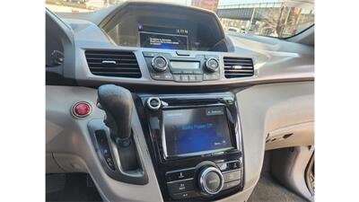 2017 Honda Odyssey EX-L   - Photo 14 - Elmhurst, NY 11373