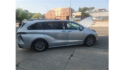 2024 Toyota Sienna XLE 7-Passenger AWD   - Photo 32 - Elmhurst, NY 11373